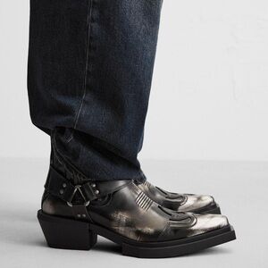 Zara Black Leather Boots bloggers favorite